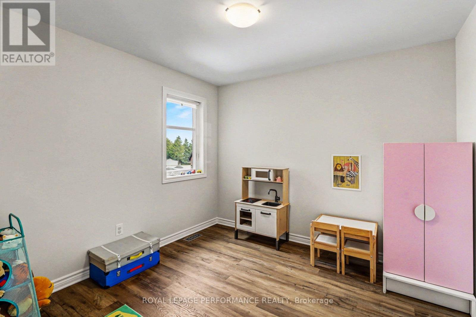 14 Academie Street, Russell, Ontario  K0A 1W0 - Photo 23 - X12878796