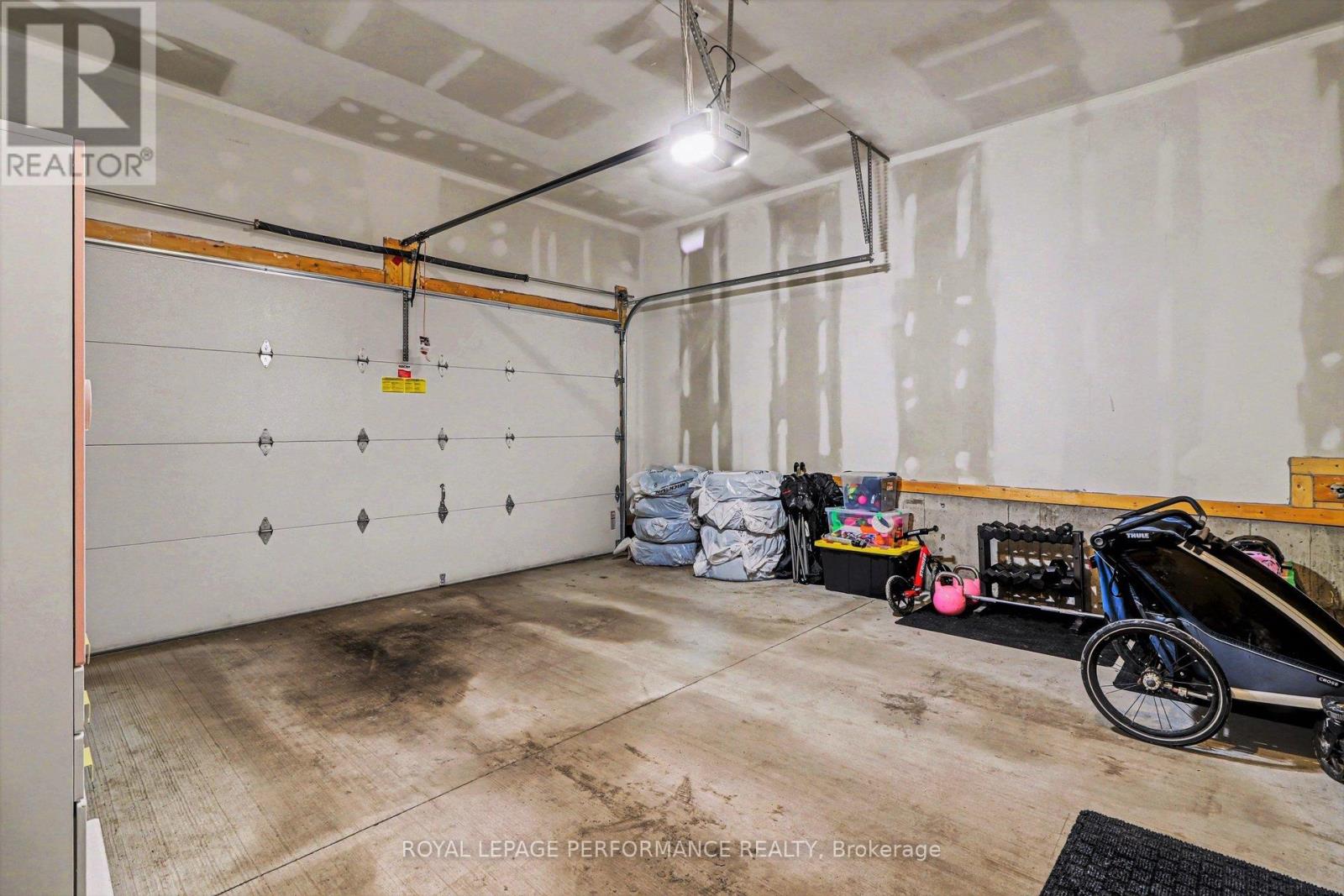 14 Academie Street, Russell, Ontario  K0A 1W0 - Photo 30 - X12878796