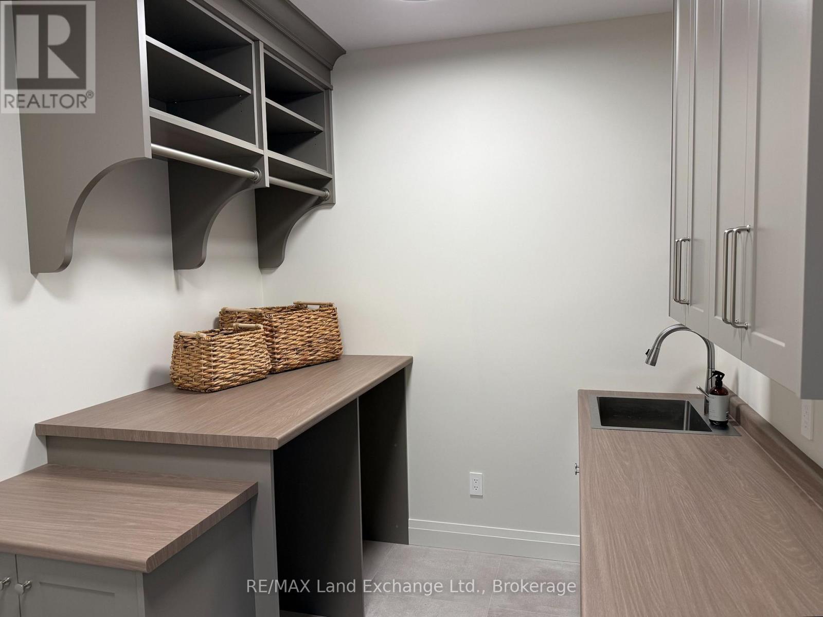 964 Bogdanovic Way, Huron-Kinloss, Ontario  N2Z 0H4 - Photo 22 - X12230628