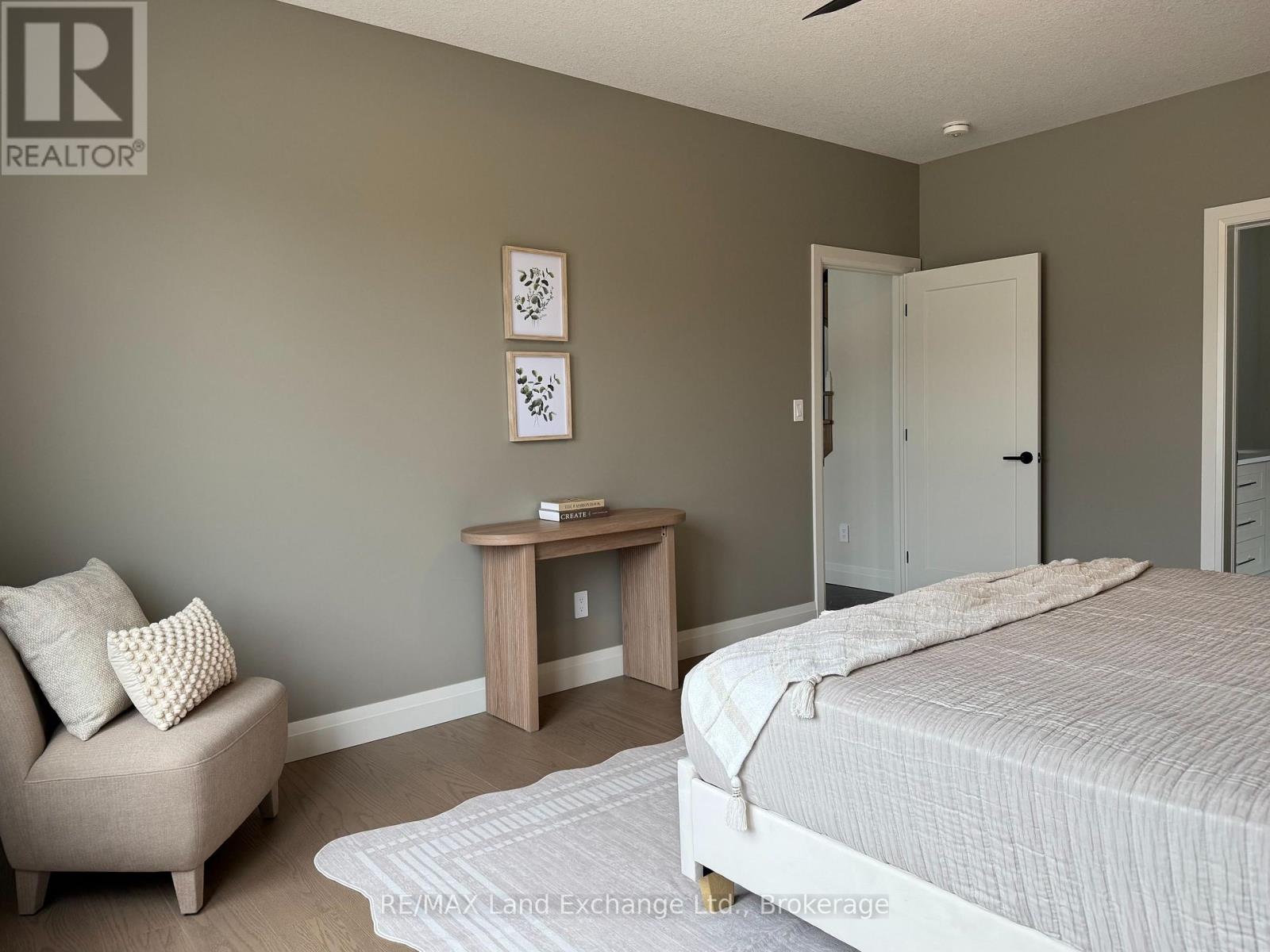 964 Bogdanovic Way, Huron-Kinloss, Ontario  N2Z 0H4 - Photo 15 - X12230628