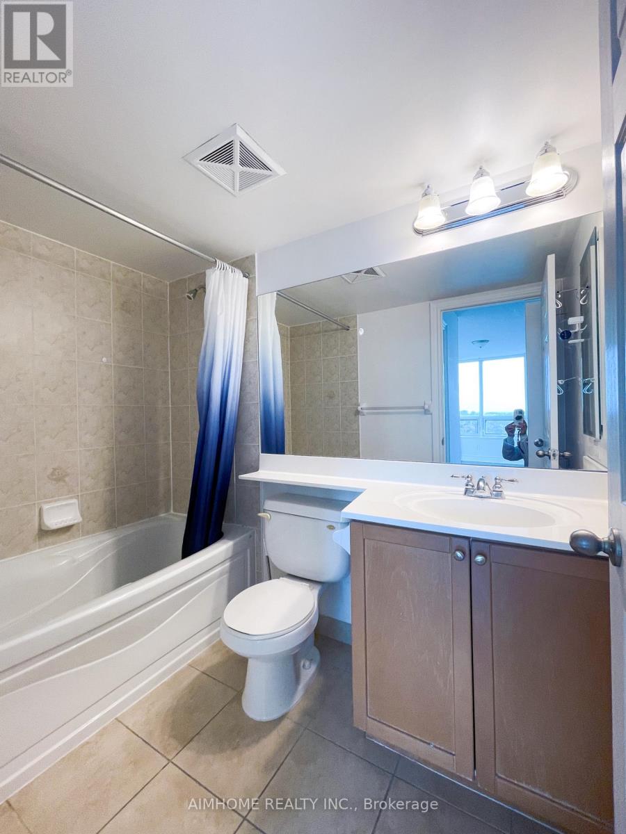 1807 - 15 Greenview Avenue, Toronto, Ontario  M2M 4M7 - Photo 9 - C12878800