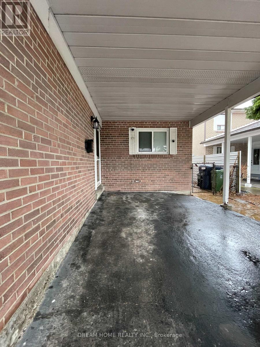 83 Painswick Crescent, Toronto (Pleasant View), Ontario  M2J 3M5 - Photo 2 - C12878822