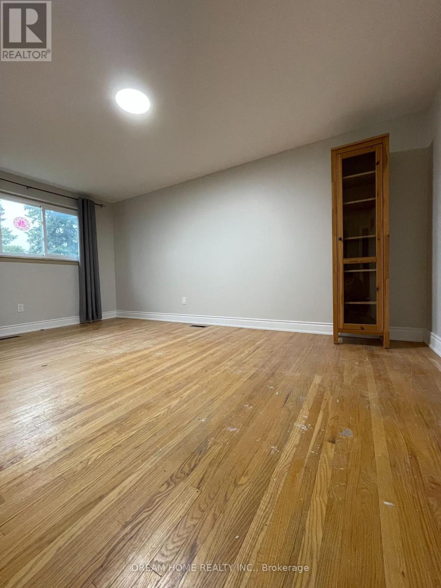 83 Painswick Crescent, Toronto (Pleasant View), Ontario  M2J 3M5 - Photo 8 - C12878822