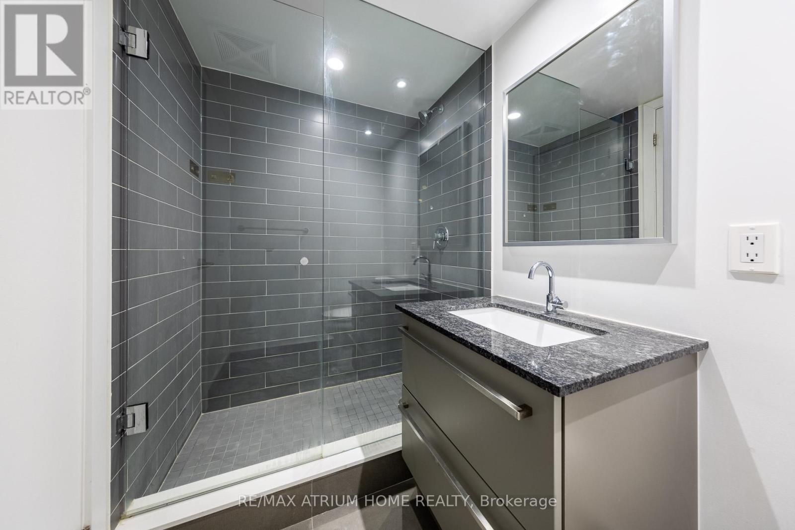 1515 - 120 Varna Drive, Toronto, Ontario  M6A 0B3 - Photo 17 - C12878824