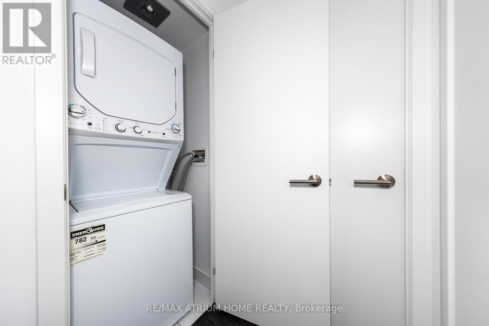 1515 - 120 Varna Drive, Toronto, Ontario  M6A 0B3 - Photo 24 - C12878824