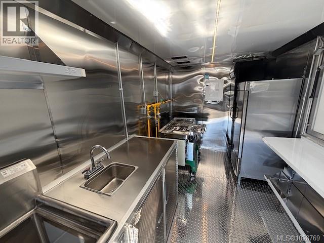 . Cls Ave, Saanich, British Columbia  V8Z 0E1 - Photo 28 - 1028769