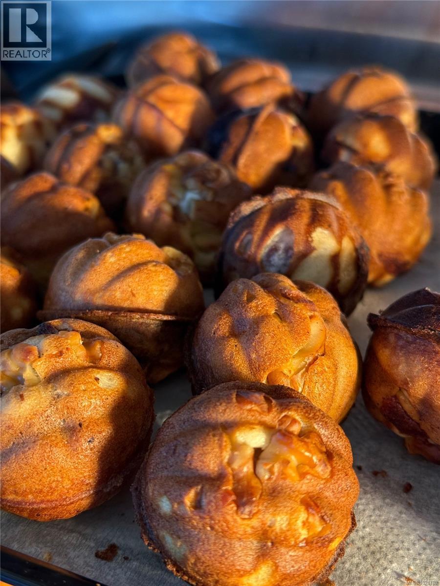 . Cls Ave, Saanich, British Columbia  V8Z 0E1 - Photo 6 - 1028769