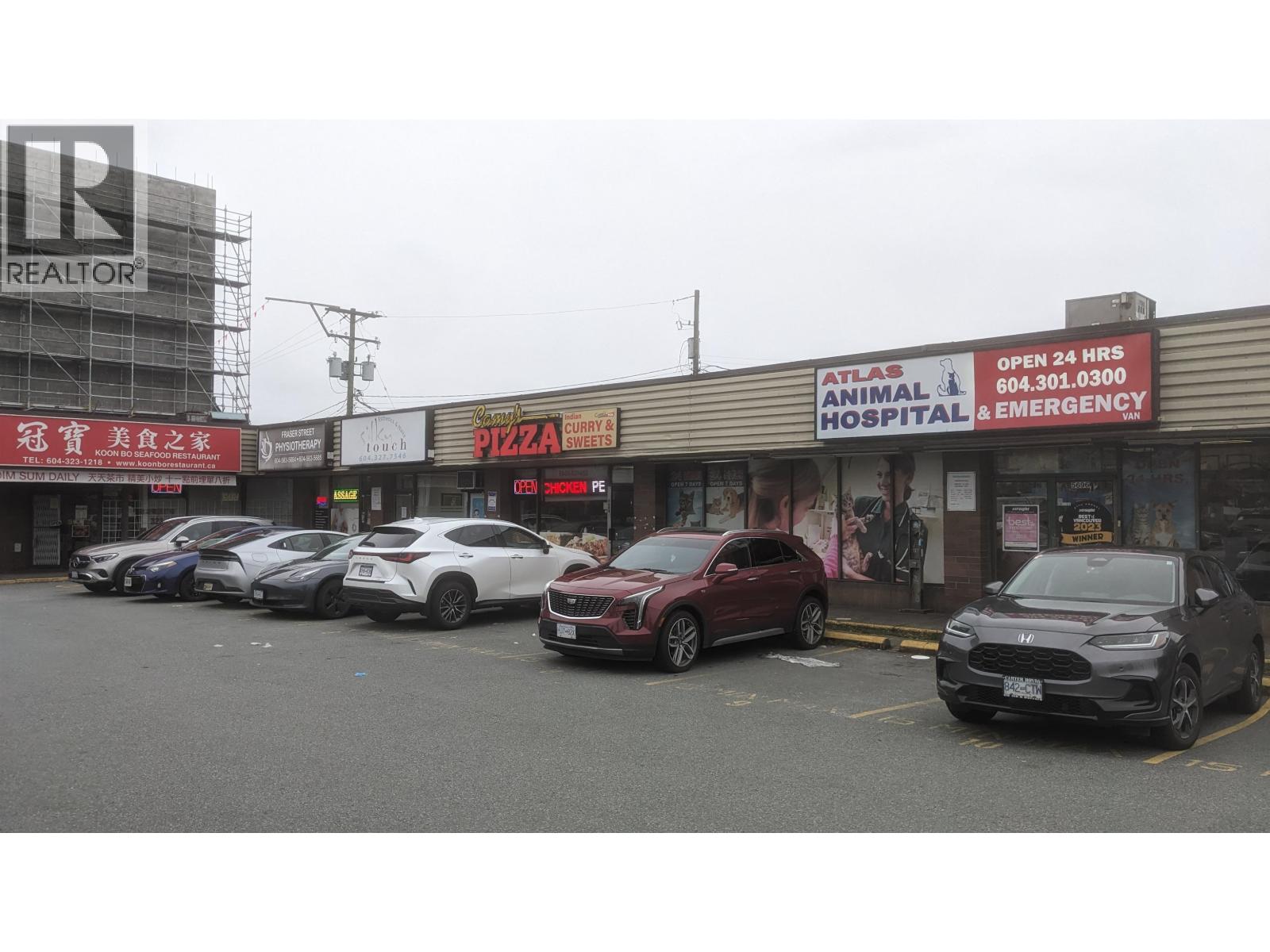 5682 FRASER STREET, vancouver, British Columbia