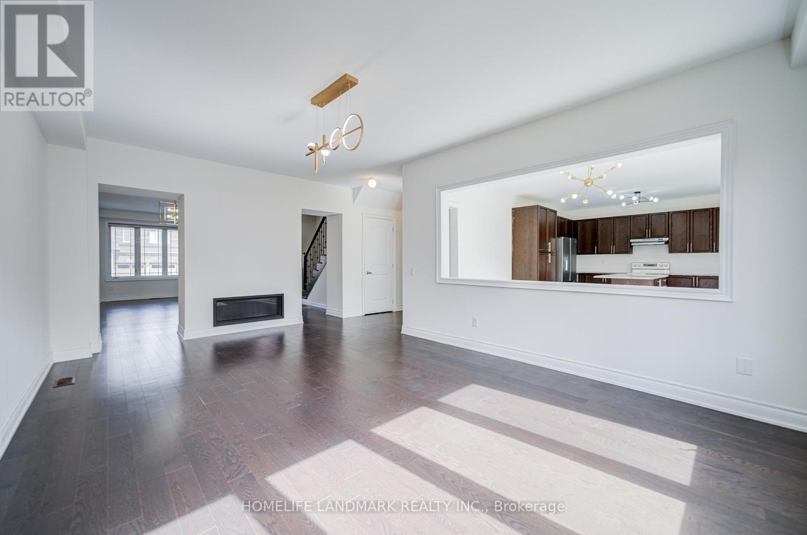 95 Walter English Drive, East Gwillimbury (Queensville), Ontario  L9N 0R8 - Photo 15 - N12868766