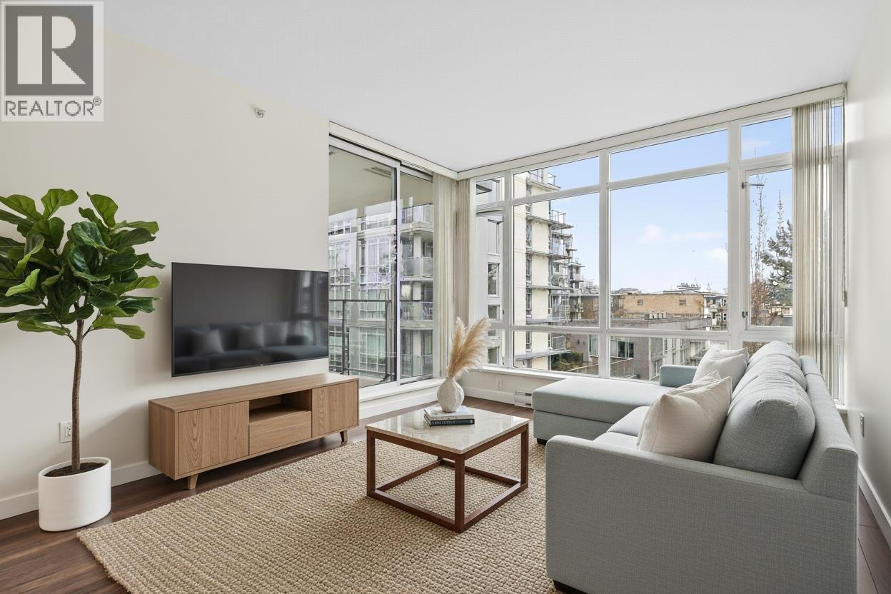 804 4888 Nanaimo Street, Vancouver, British Columbia  V5N 0B5 - Photo 2 - R3099438