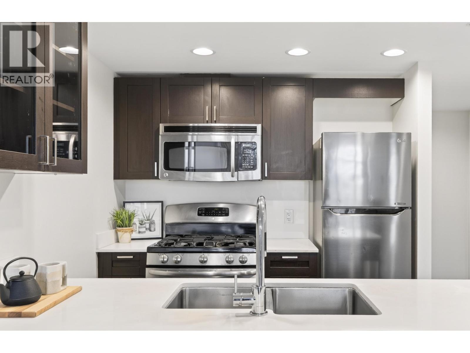 804 4888 Nanaimo Street, Vancouver, British Columbia  V5N 0B5 - Photo 9 - R3099438