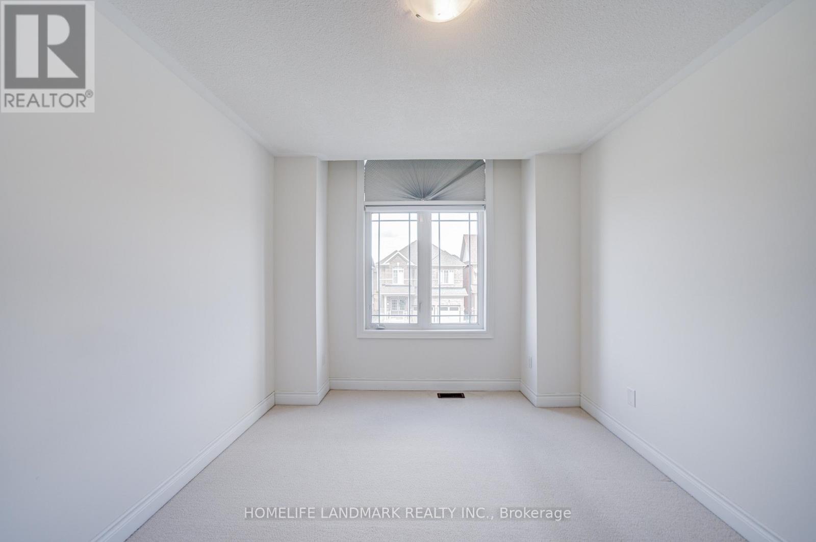 95 Walter English Drive, East Gwillimbury (Queensville), Ontario  L9N 0R8 - Photo 31 - N12868766