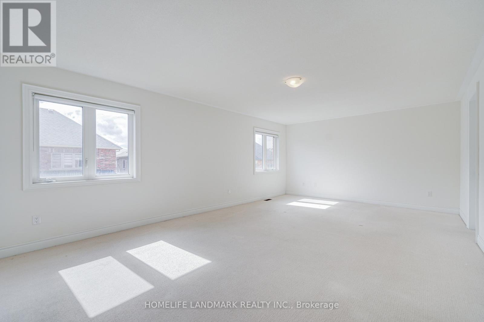 95 Walter English Drive, East Gwillimbury (Queensville), Ontario  L9N 0R8 - Photo 41 - N12868766