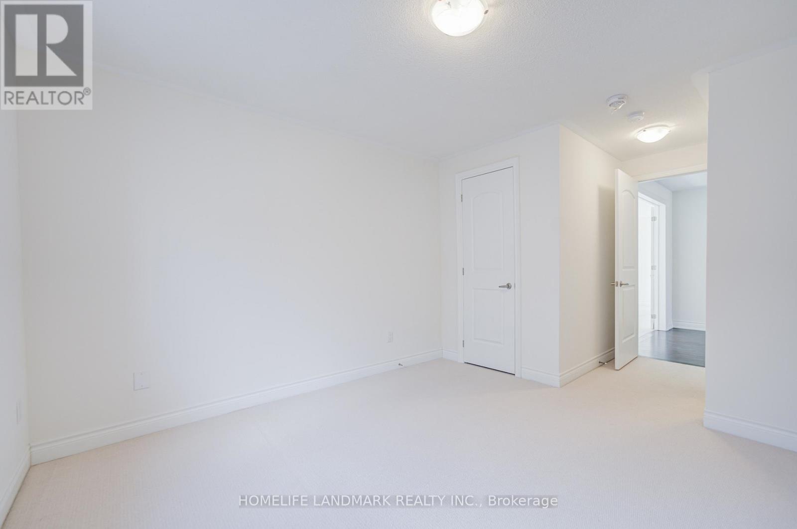 95 Walter English Drive, East Gwillimbury (Queensville), Ontario  L9N 0R8 - Photo 38 - N12868766