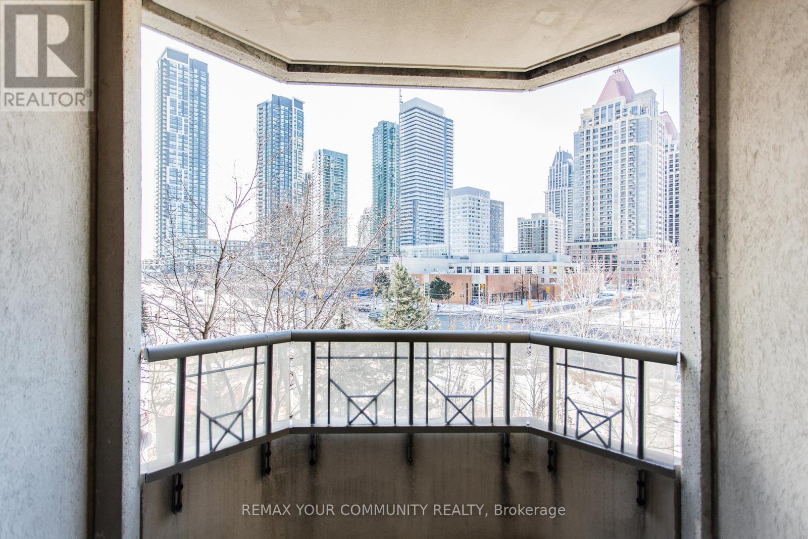 301 - 310 Burnhamthorpe Road, Mississauga (City Centre), Ontario  L5B 4P9 - Photo 13 - W12829172