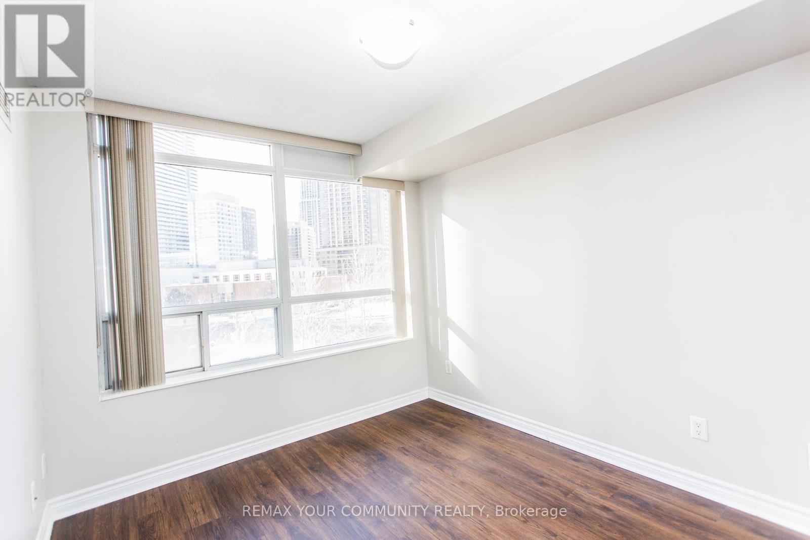 301 - 310 Burnhamthorpe Road, Mississauga (City Centre), Ontario  L5B 4P9 - Photo 21 - W12829172