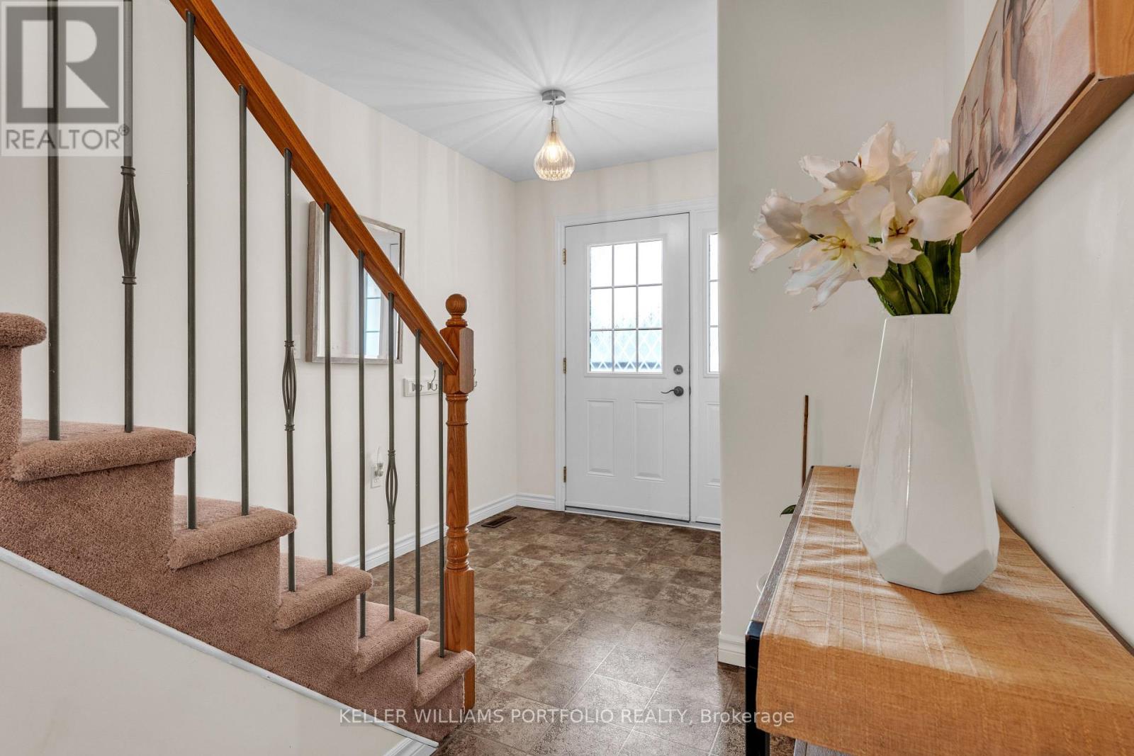 5 Karlee Court, Kingston, Ontario  K7K 0C5 - Photo 4 - X12878242