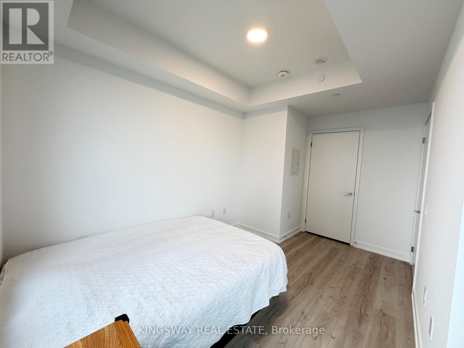 2012 - 395 Square One Drive, Mississauga (City Centre), Ontario  L5B 0P6 - Photo 21 - W12878776