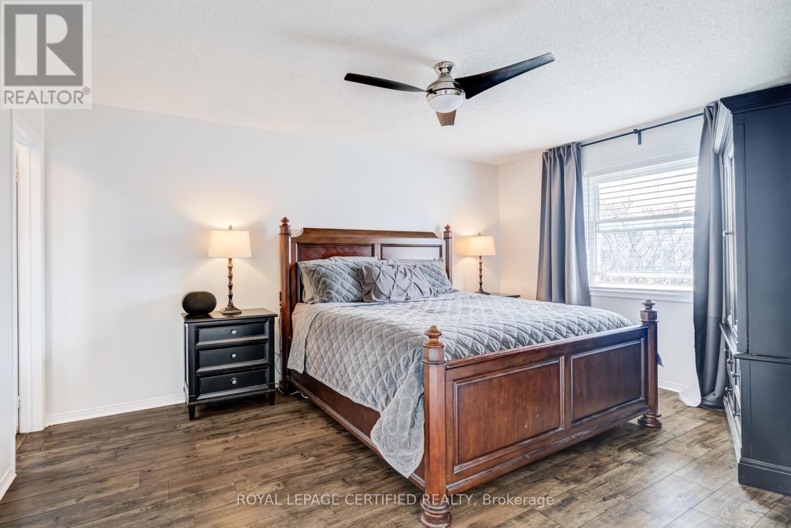 2197 Oakridge Crescent, Burlington, Ontario  L7M 4C8 - Photo 20 - W12878784