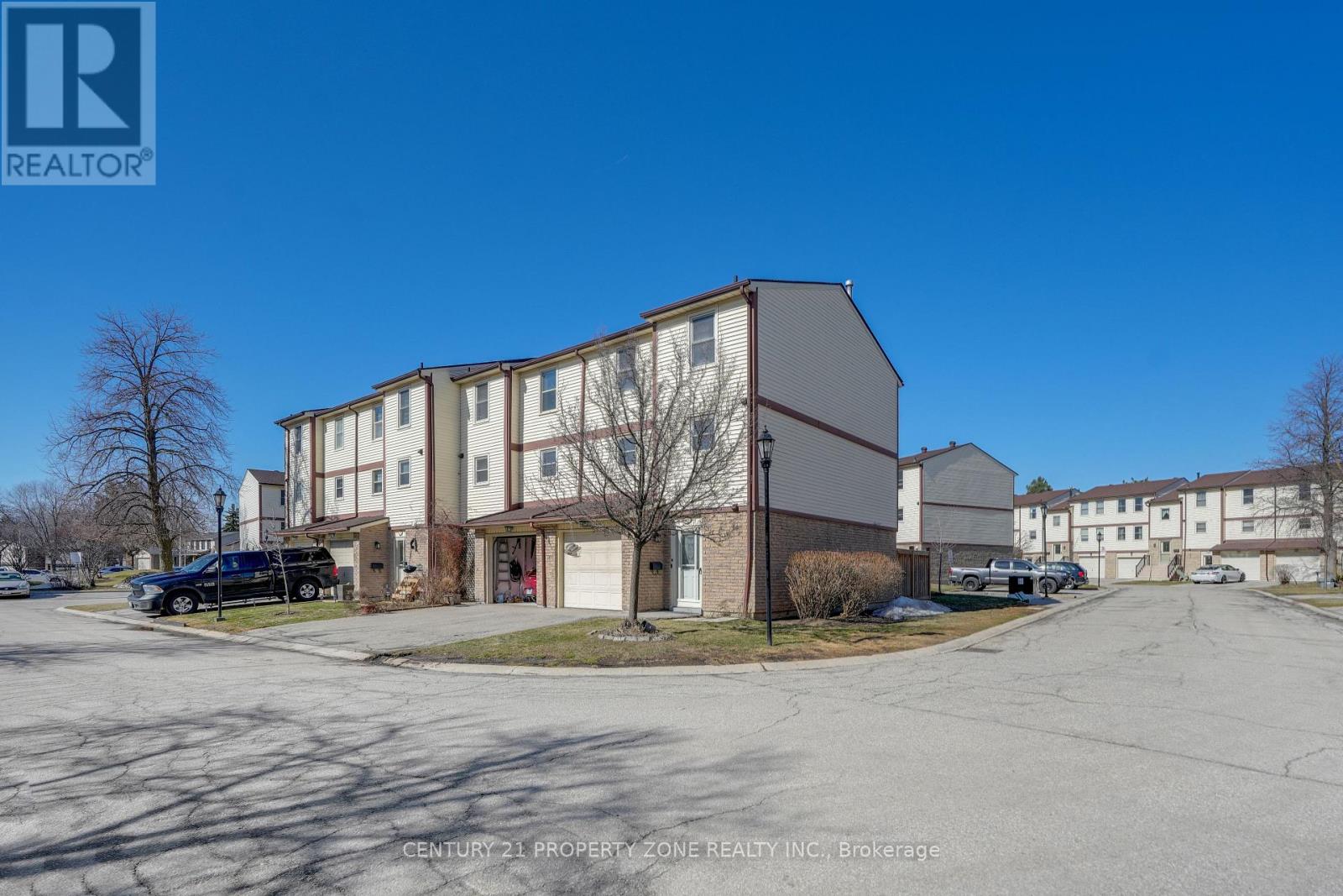 40 - 7340 Copenhagen Road, Mississauga, Ontario  L5N 2S5 - Photo 2 - W12878804