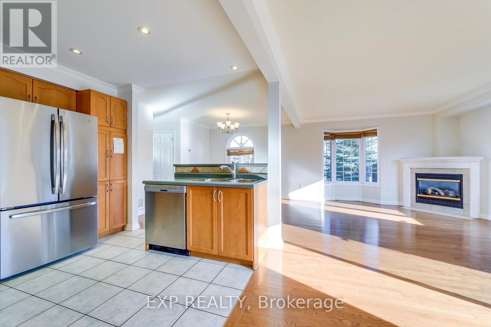 2376 Highcroft Road, Oakville, Ontario  L6M 4Y6 - Photo 17 - W12878810