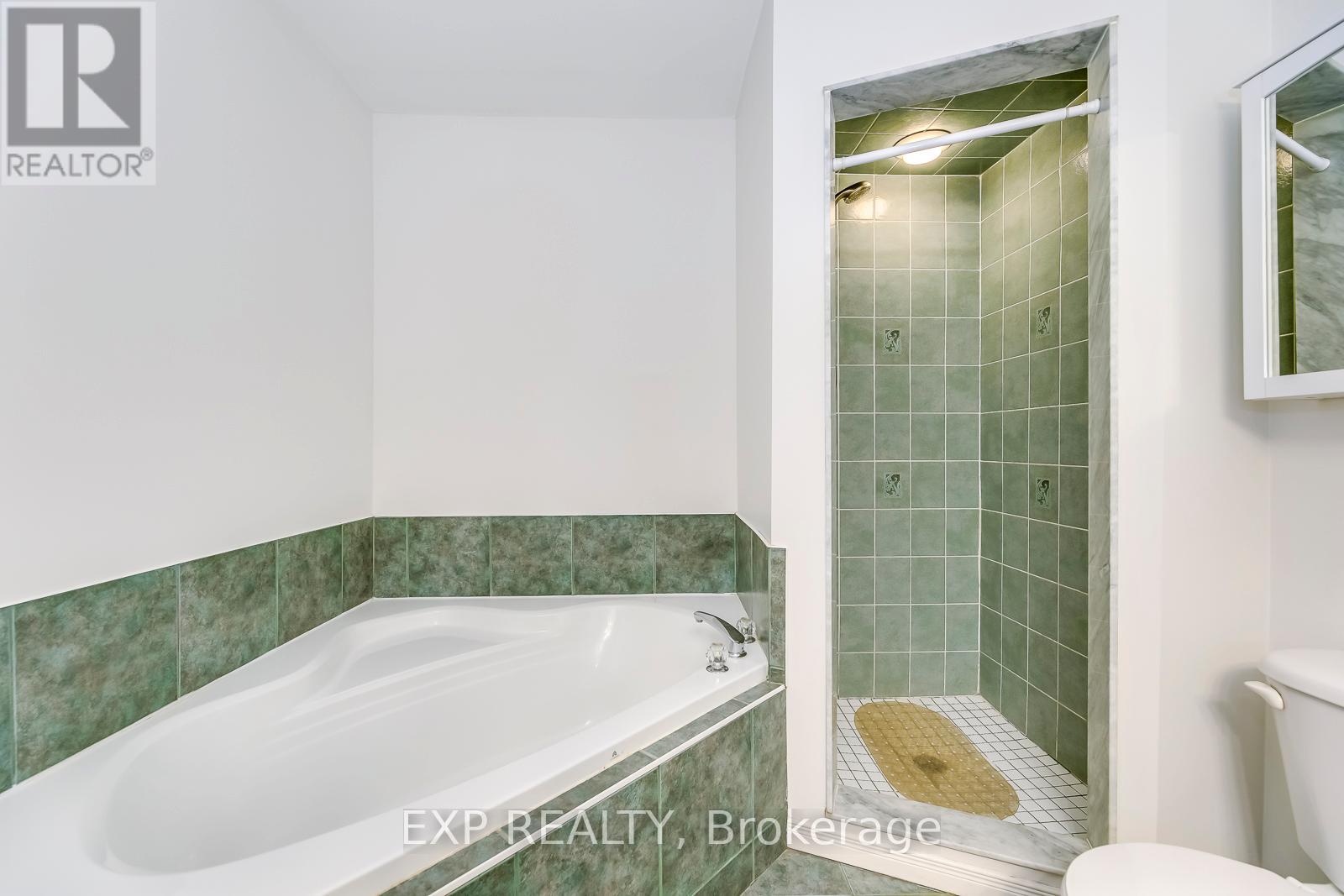 2376 Highcroft Road, Oakville, Ontario  L6M 4Y6 - Photo 34 - W12878810