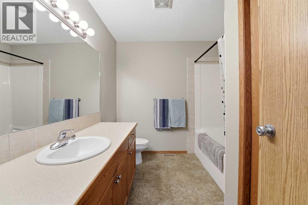 41 Winston Place, Blackfalds, Alberta  T4M 0K9 - Photo 17 - A2290421