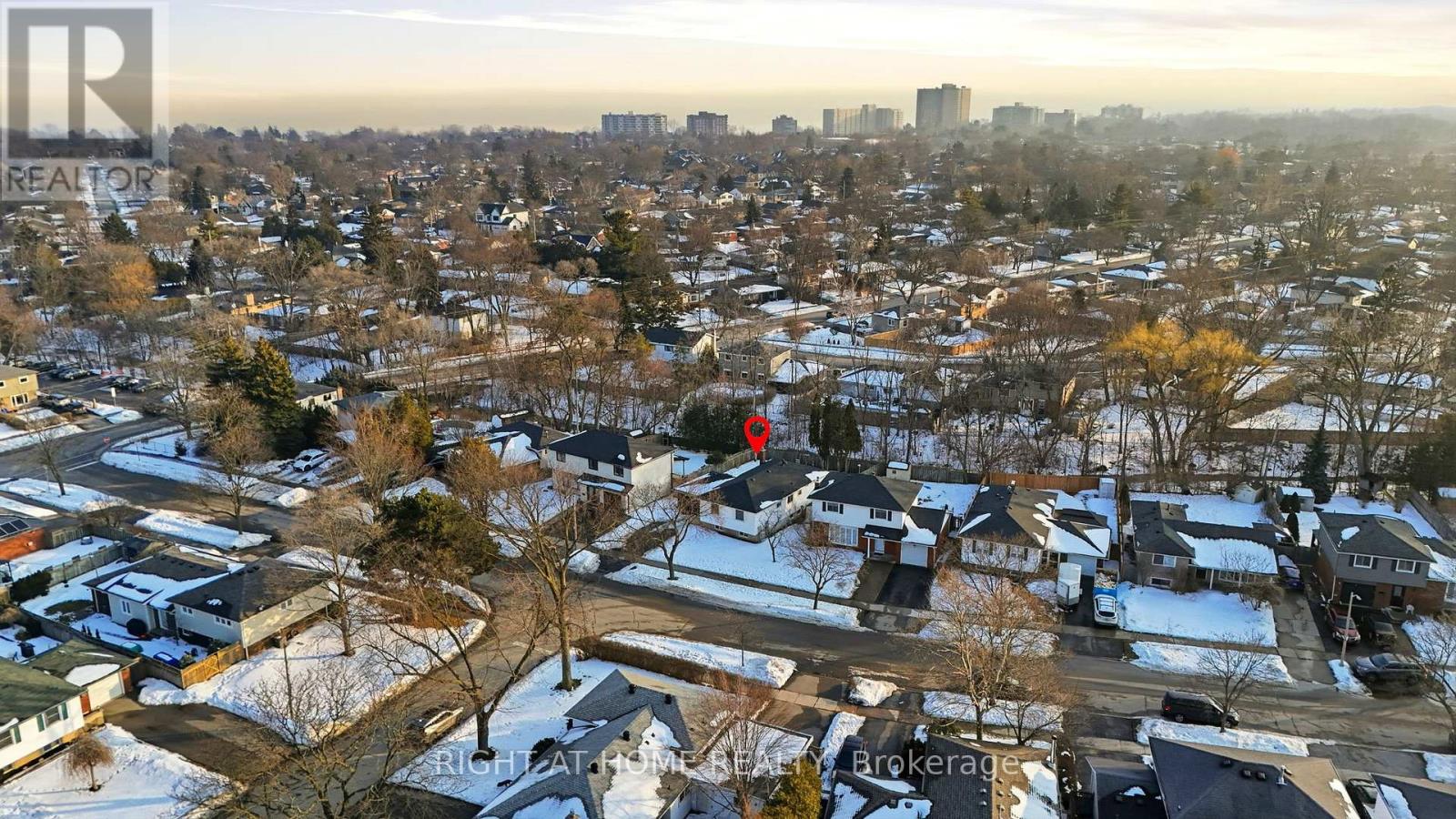 322 Melores Drive, Burlington, Ontario  L7L 4T8 - Photo 34 - W12878814