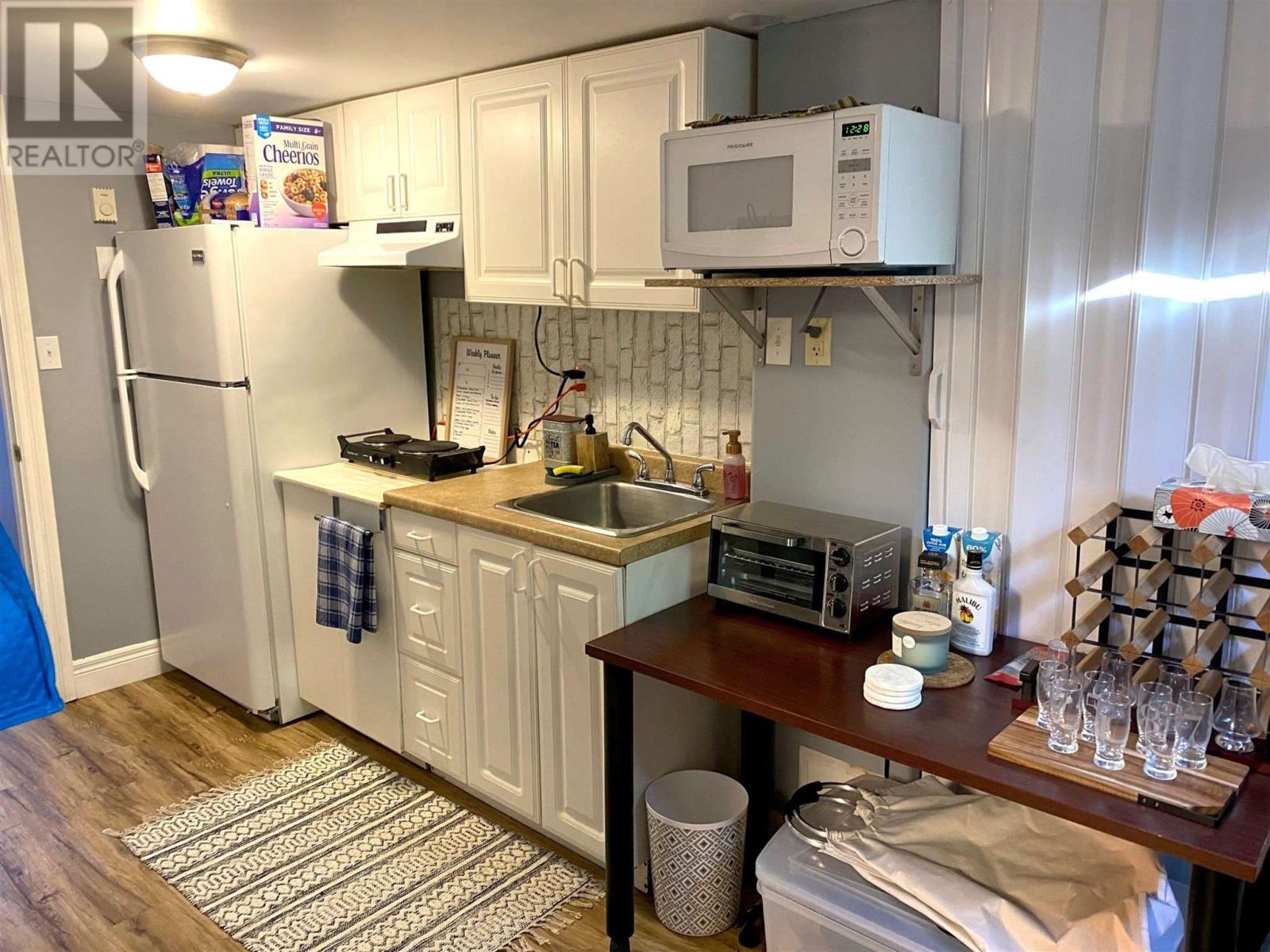 774 Pine St, Sault Ste. Marie, Ontario  P6B 3G1 - Photo 33 - SM260046