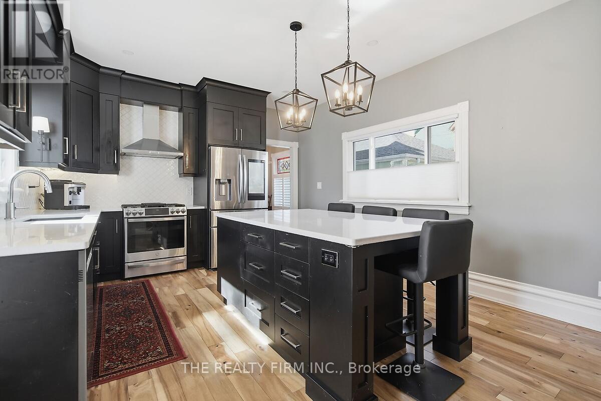 422 Greenfield Street, Petrolia, Ontario  N0N 1R0 - Photo 19 - X12878840