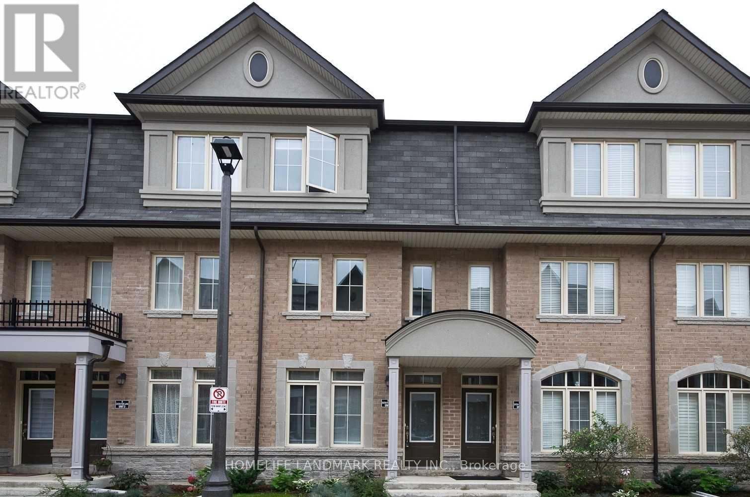 3 - 5 EATON PARK LANE, Toronto, Ontario