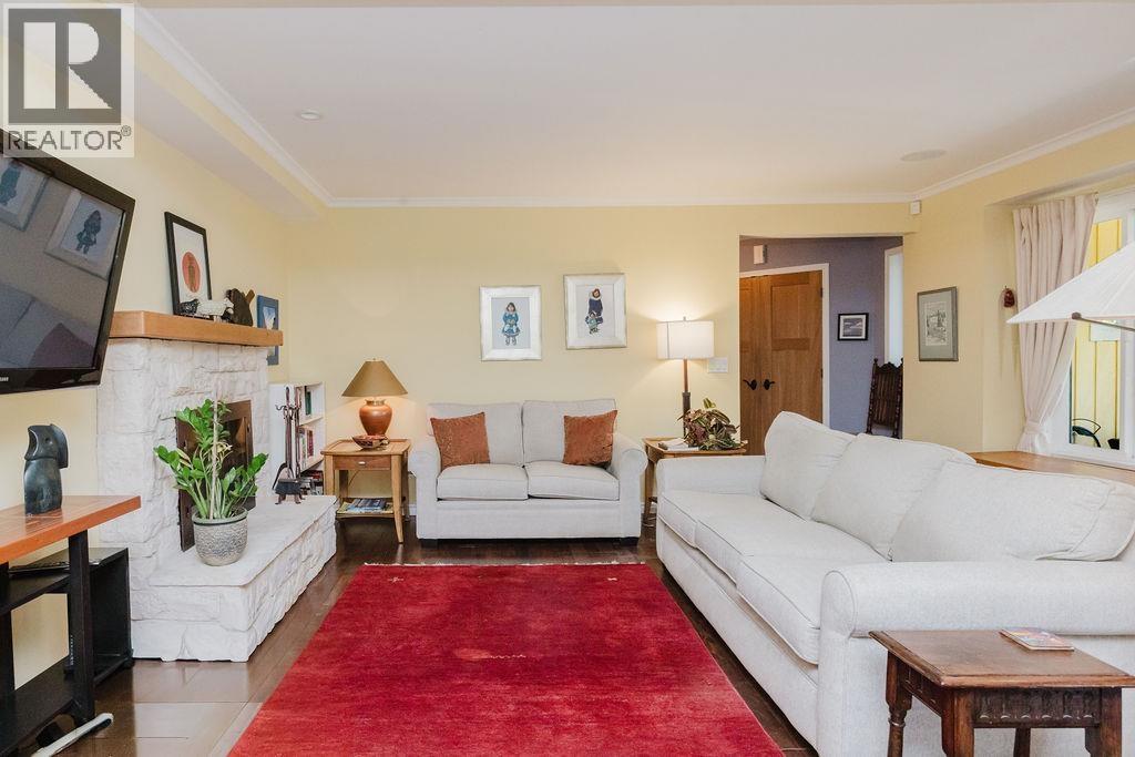 773 Franklin Road, Gibsons, British Columbia  V0N 1V8 - Photo 9 - R3099477