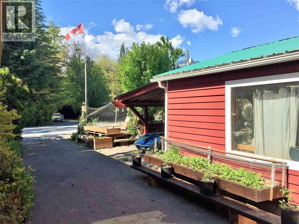 6 Bracken Parkway, Squamish, British Columbia  V0N 1H0 - Photo 15 - R3099479