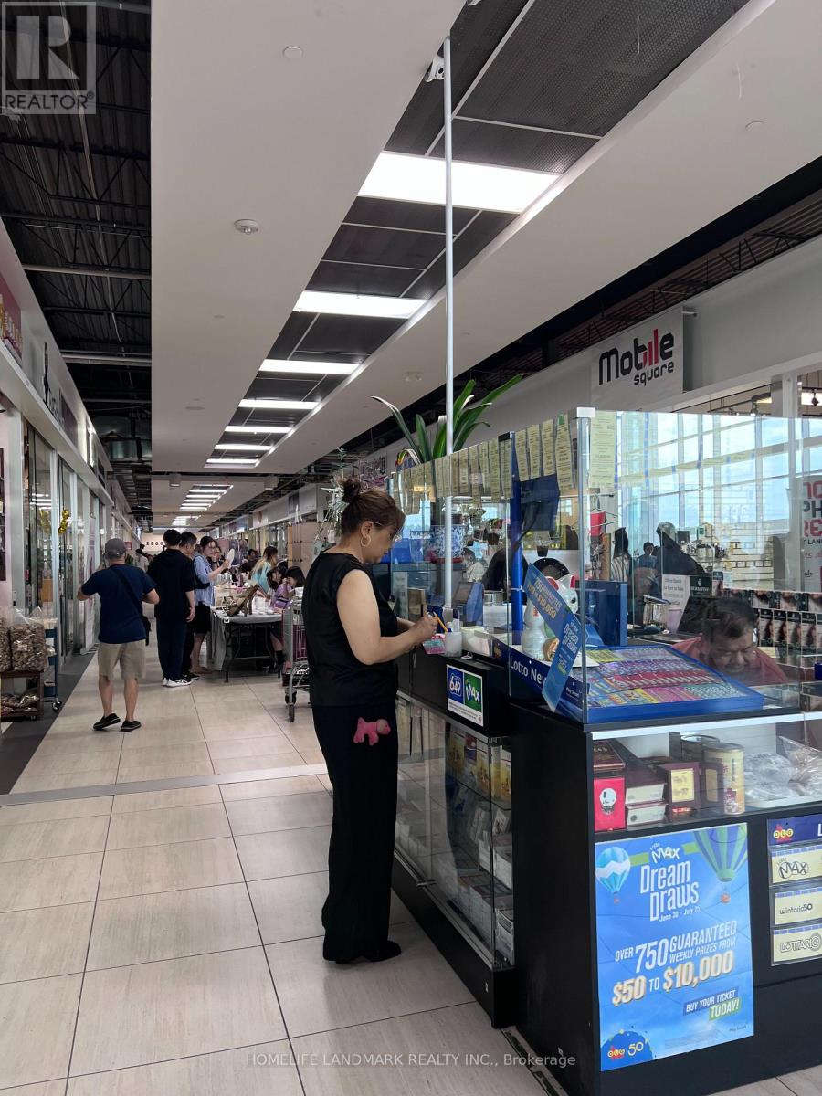 2636 - 8339 Kennedy Road, Markham, Ontario  L3R 5T5 - Photo 11 - N12878836