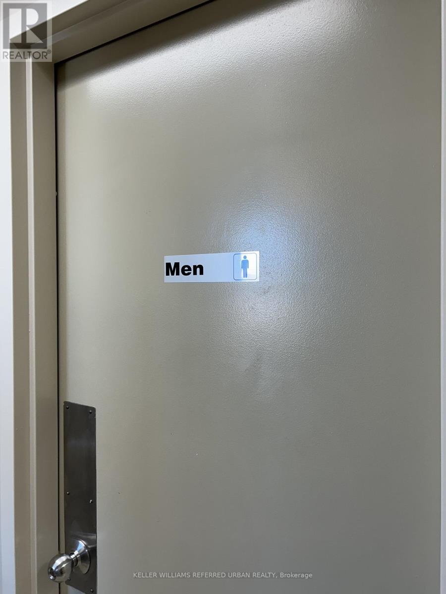 202 - 10132 Yonge Street, Richmond Hill (Mill Pond), Ontario  L4C 1T6 - Photo 16 - N12878838