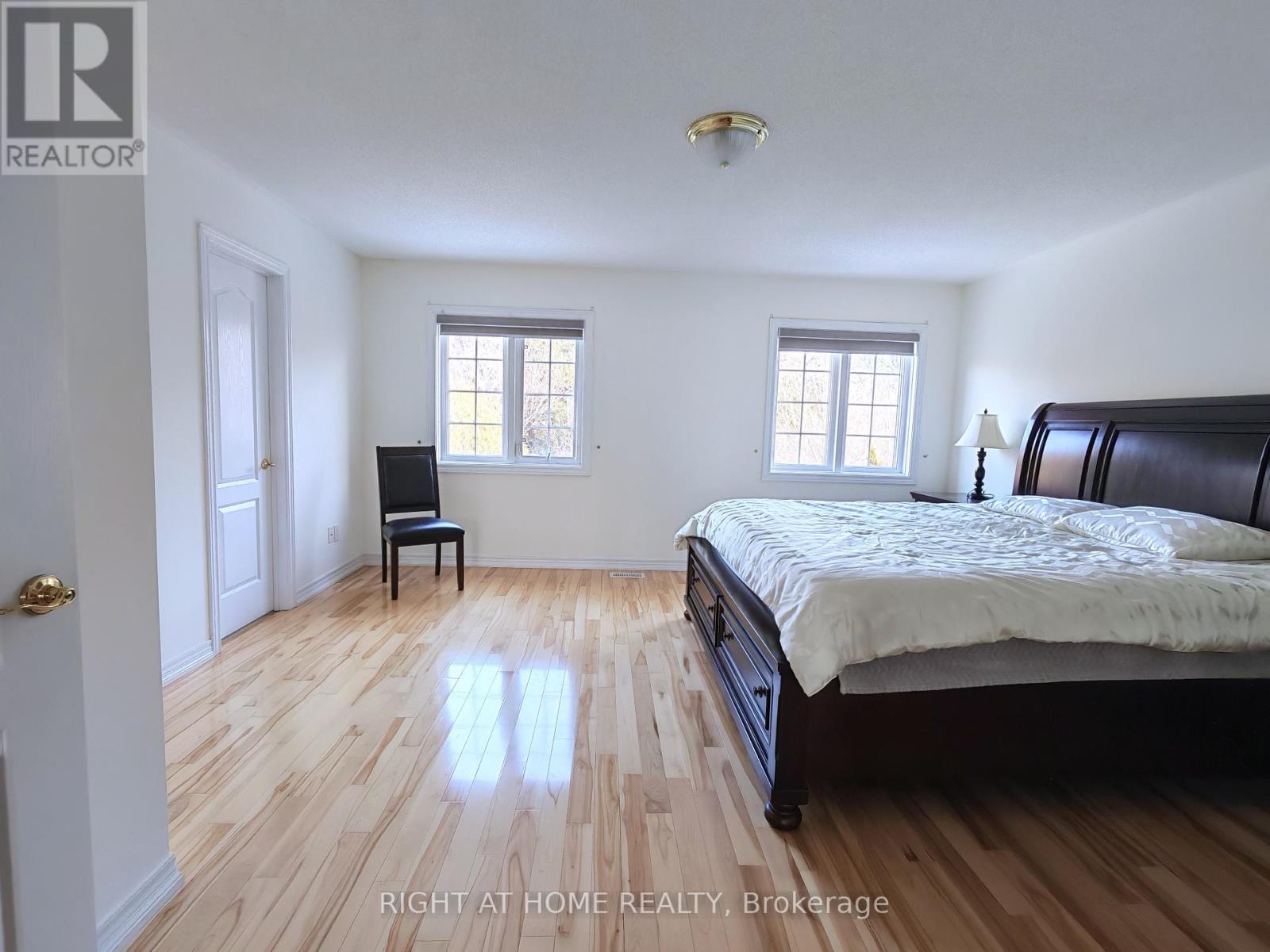 63 Brass Drive, Richmond Hill, Ontario  L4E 4T4 - Photo 13 - N12874168