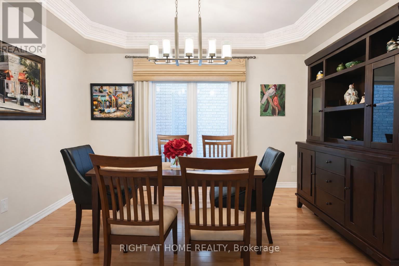 63 Brass Drive, Richmond Hill, Ontario  L4E 4T4 - Photo 6 - N12874168