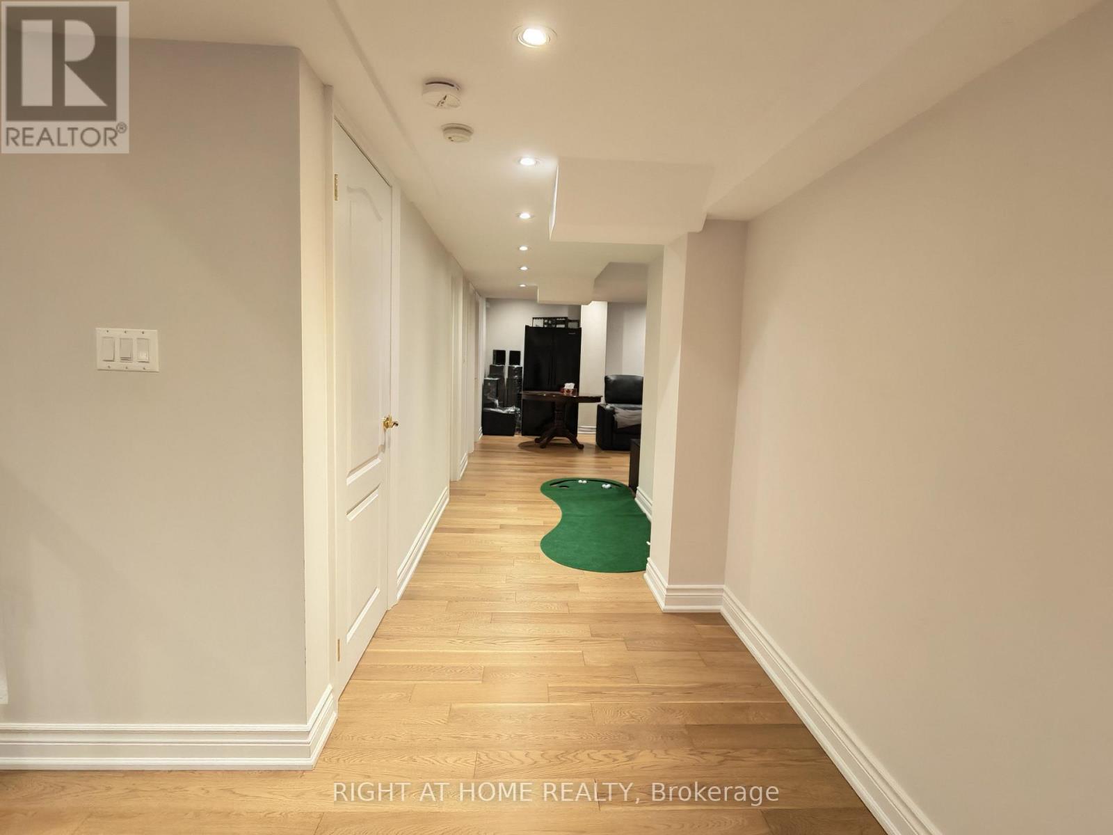 63 Brass Drive, Richmond Hill, Ontario  L4E 4T4 - Photo 22 - N12874168