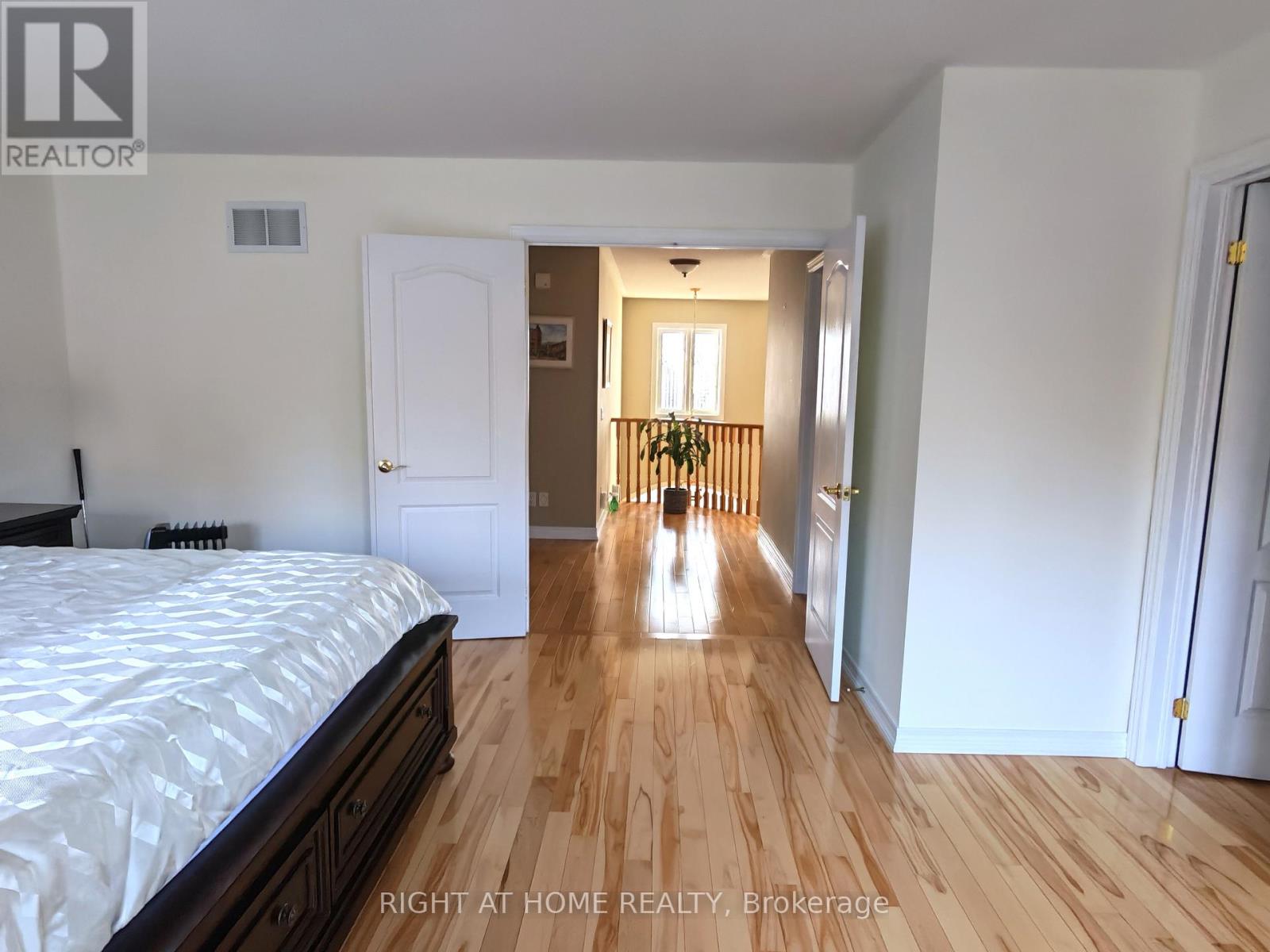 63 Brass Drive, Richmond Hill, Ontario  L4E 4T4 - Photo 15 - N12874168