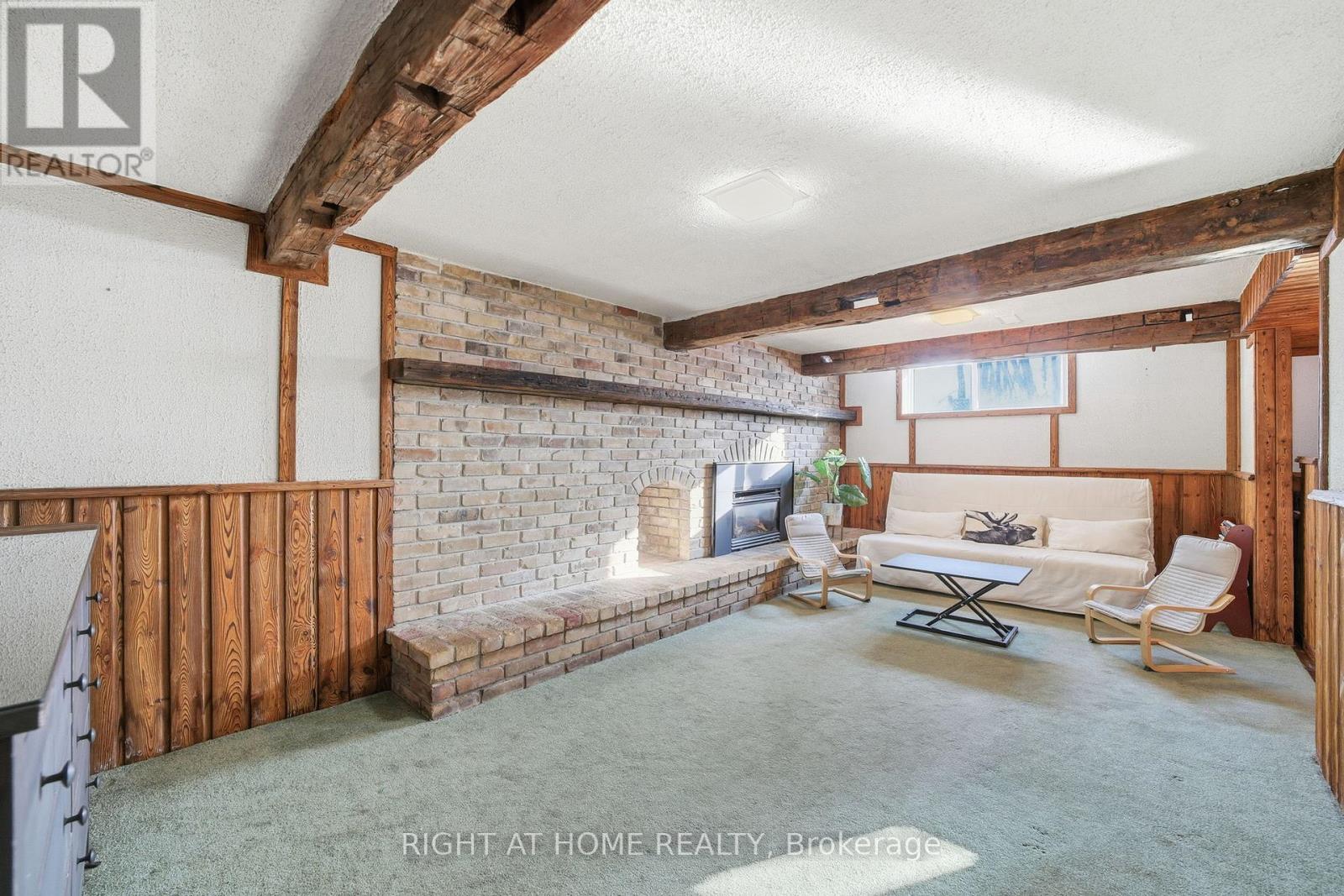 322 Melores Drive, Burlington, Ontario  L7L 4T8 - Photo 26 - W12878814