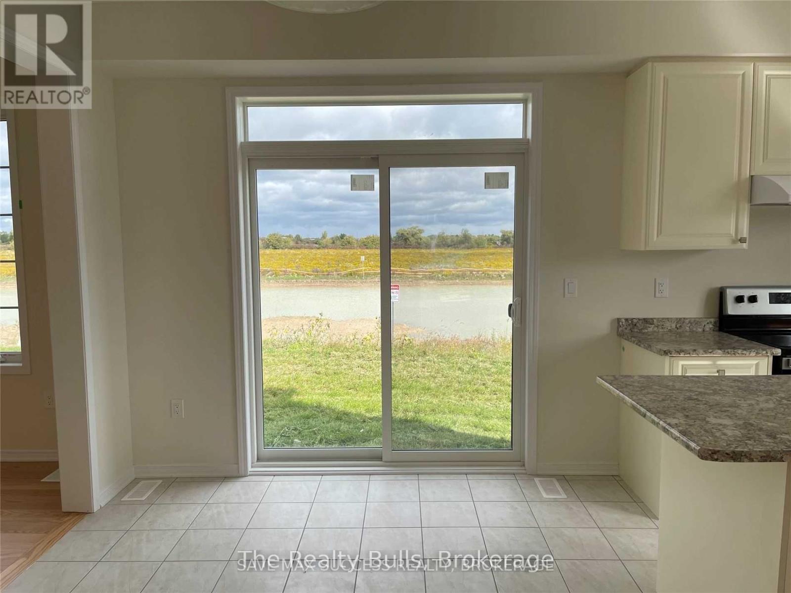 83 David Street E, Haldimand, Ontario  N0A 1H0 - Photo 3 - X12816018