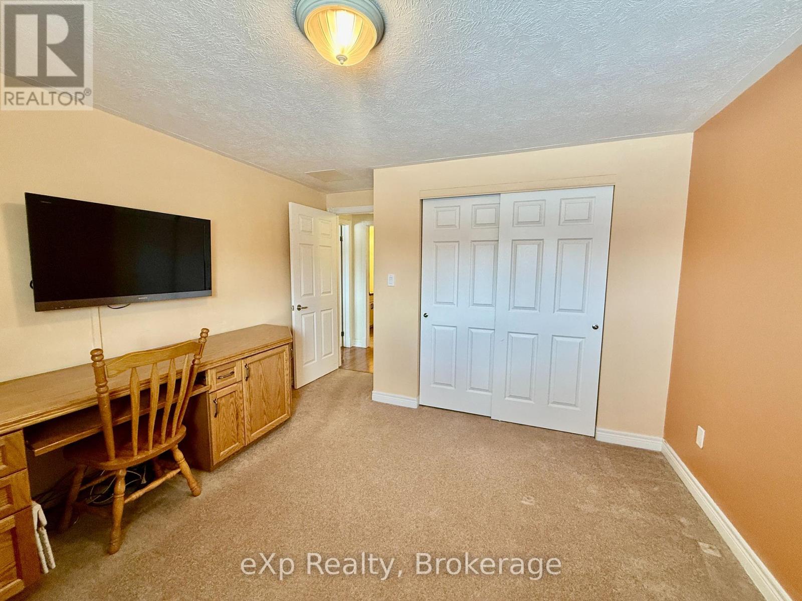 203 - 125 William Street, Brockton, Ontario  N0G 2V0 - Photo 16 - X12878616