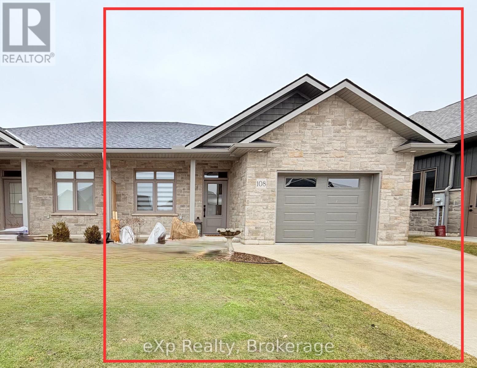 108 IRISHWOOD LANE, Brockton, Ontario