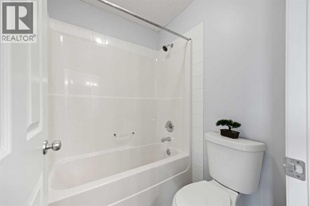 69 Everglen Way Sw, Calgary, Alberta  T2Y 5G3 - Photo 28 - A2290865