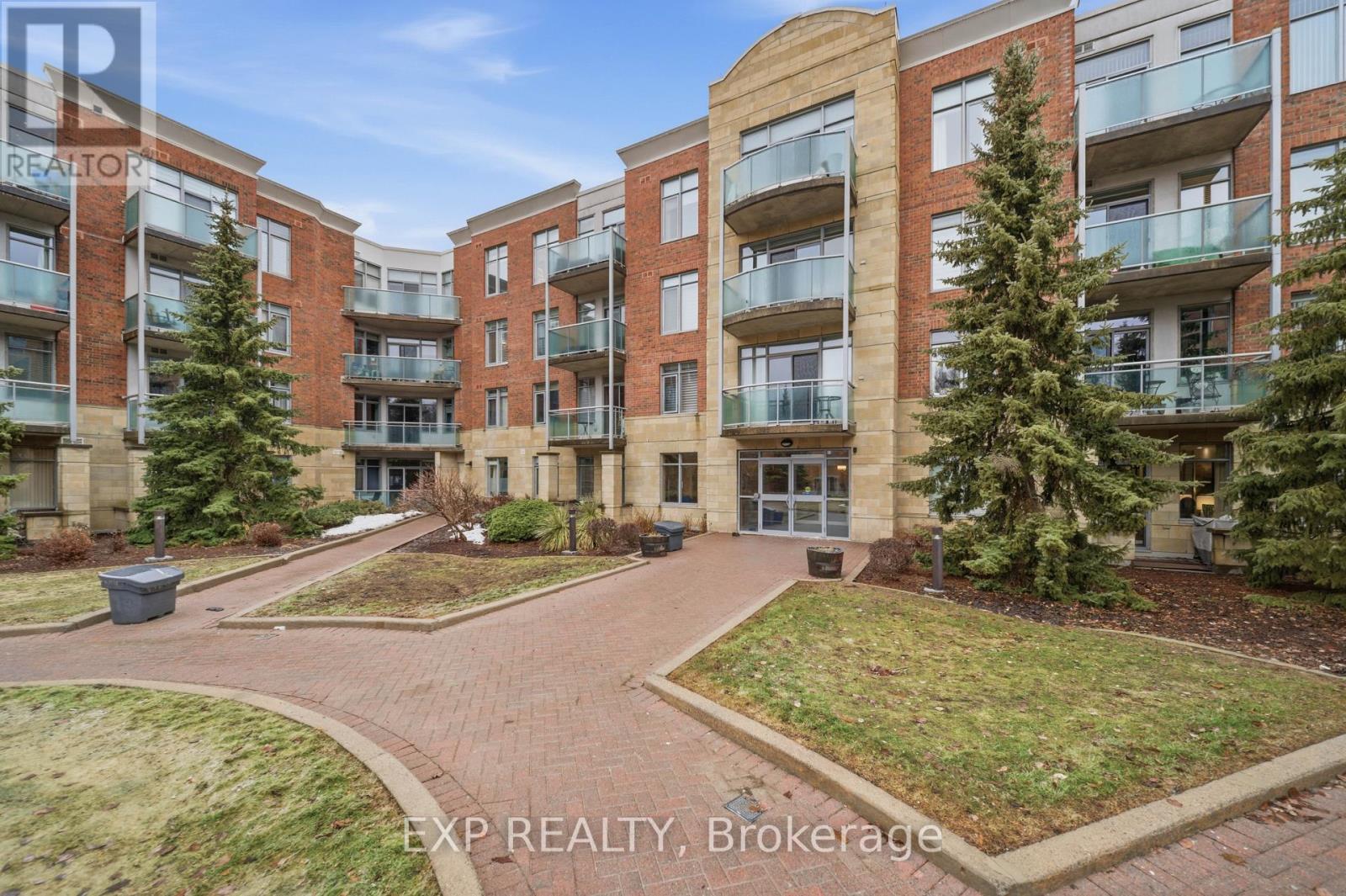 205 Bolton Street, Ottawa, Ontario  K1N 1K7 - Photo 3 - X12878886