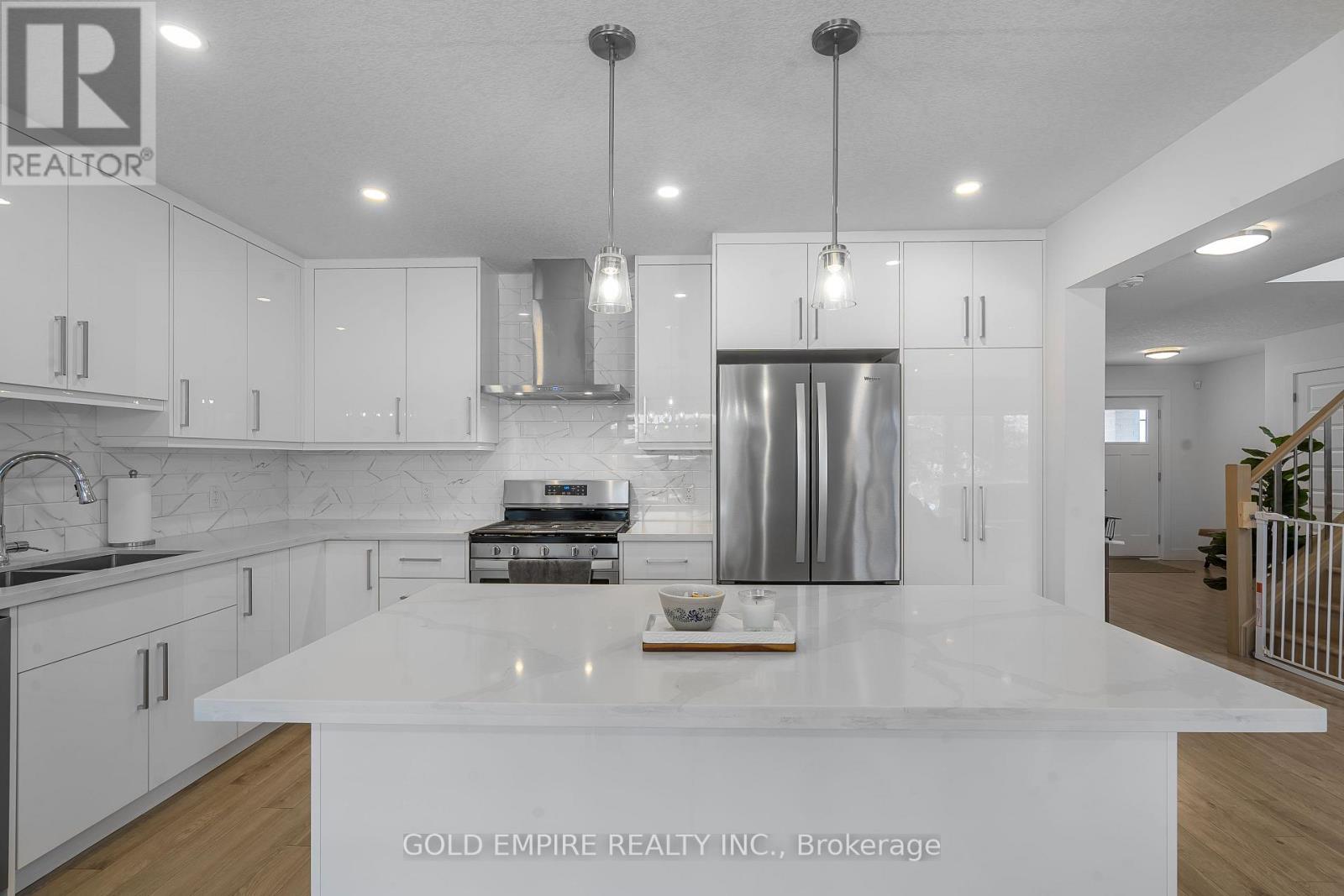 12 Rea Court, Southwold, Ontario  N6L 1M1 - Photo 17 - X12878898