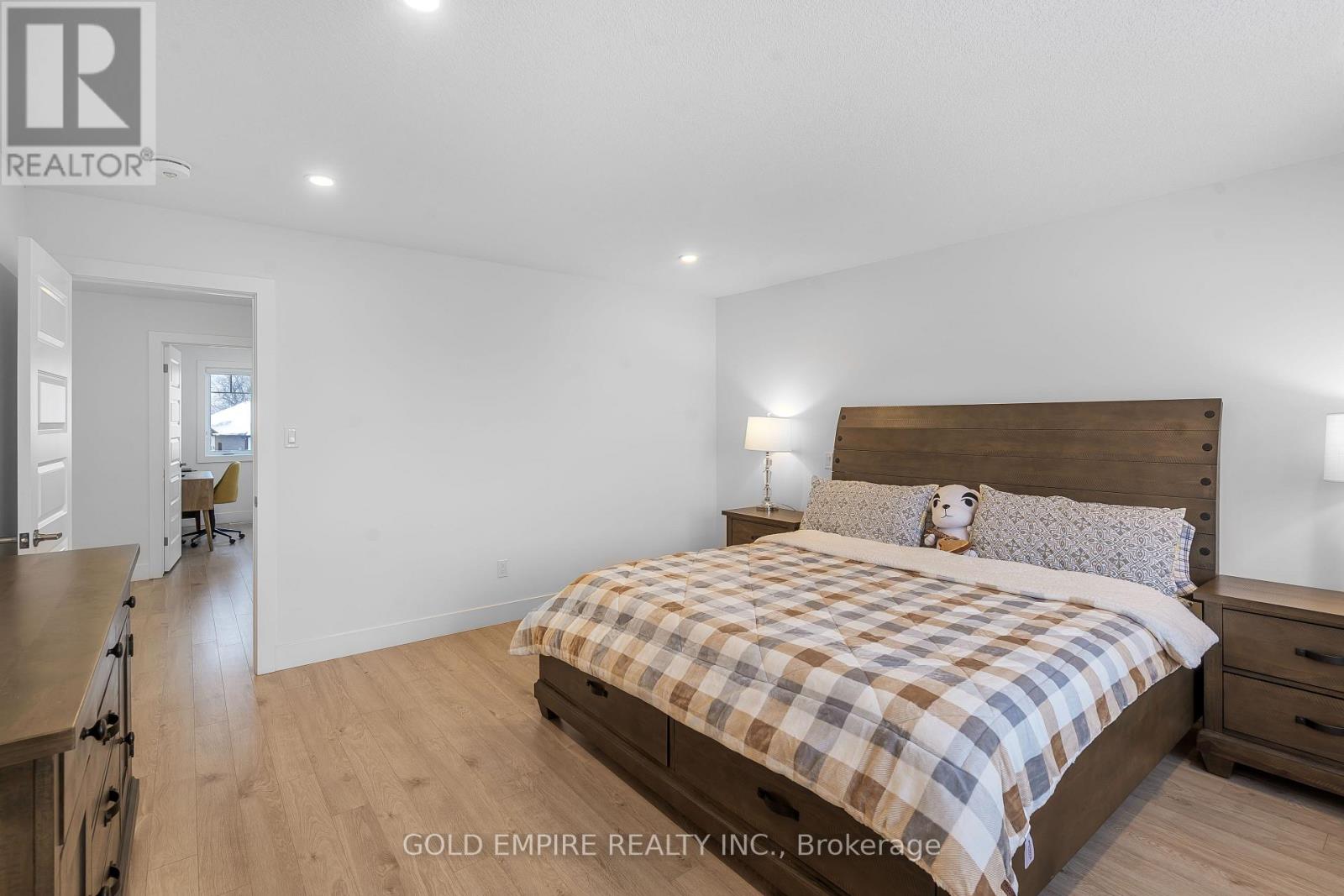 12 Rea Court, Southwold, Ontario  N6L 1M1 - Photo 33 - X12878898