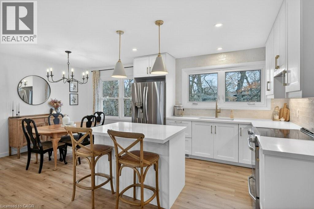 31 Dunning Court, Dundas, Ontario  L9H 4K8 - Photo 11 - 40811160