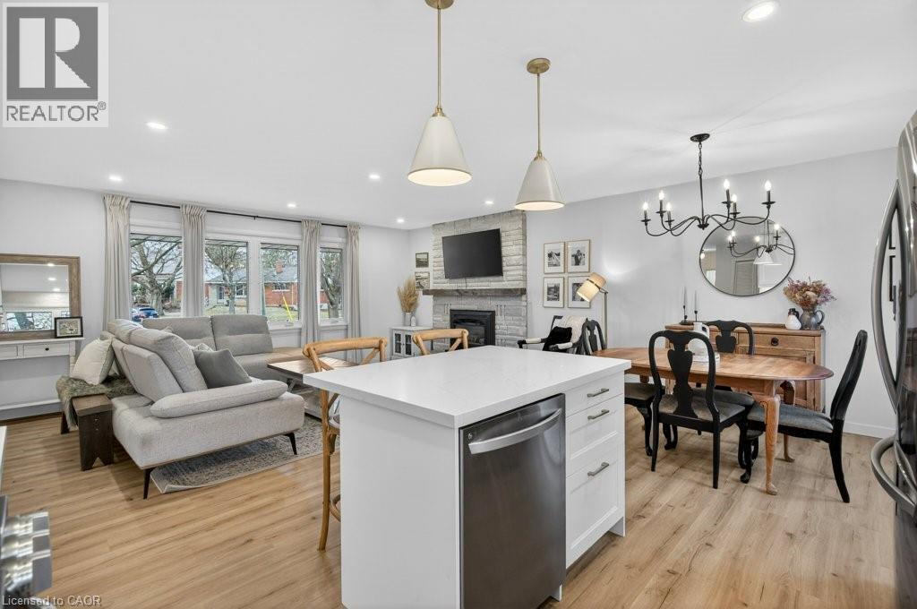 31 Dunning Court, Dundas, Ontario  L9H 4K8 - Photo 15 - 40811160