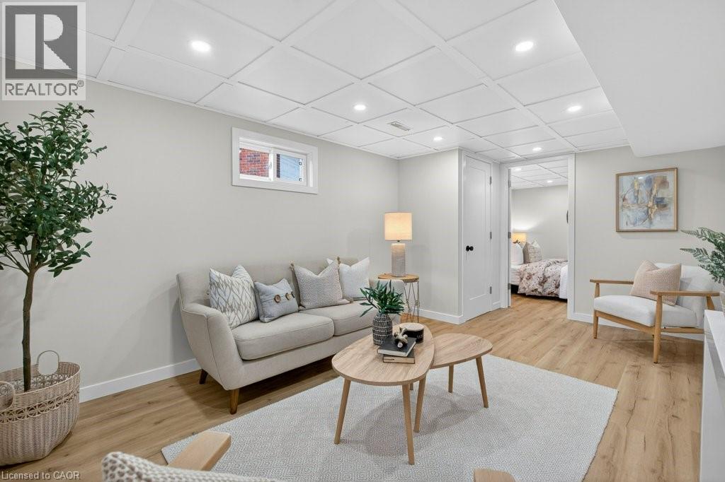 31 Dunning Court, Dundas, Ontario  L9H 4K8 - Photo 29 - 40811160